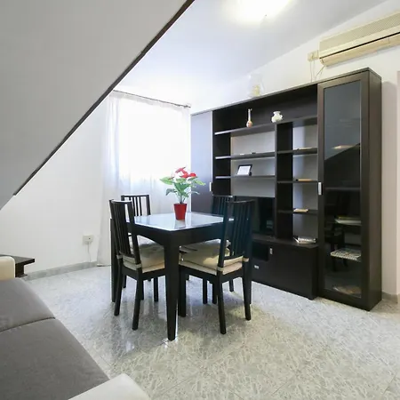 Speedy Lovely - 9 Fino A 52 Ospiti - Airport Aparthotel