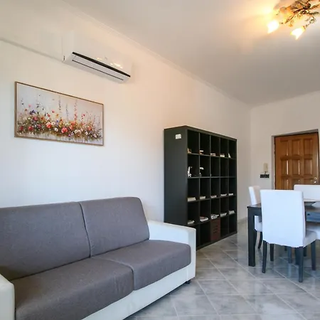 Aparthotel Speedy Lovely - 9 Fino A 52 Ospiti - Airport